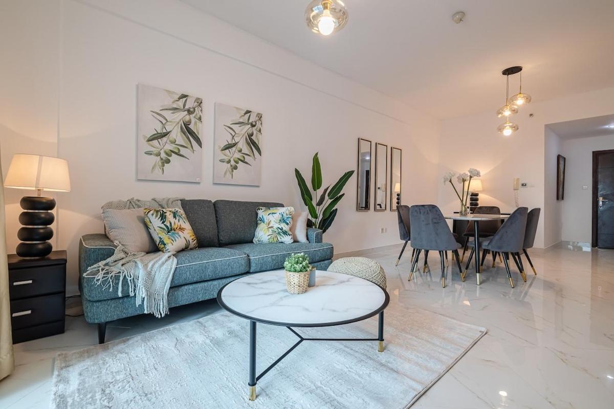 2 Bedroom Apartment I Marina Diamond 4 I Close To Metro Dubai Exterior photo